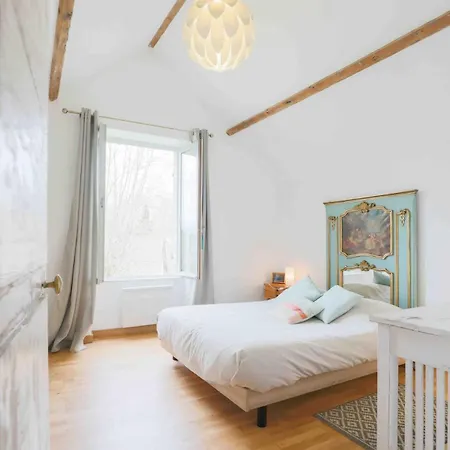 Stone House With Garden Chantilly-senlis Сasa de vacaciones Avilly-Saint-Leonard